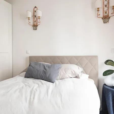 T3 Bright And Family Close Republique Apartment *