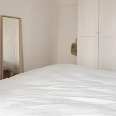 Apartment T3 Bright And Family Close Republique Paris